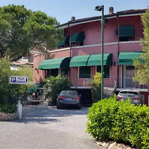 Pagoda Szálloda Sirmione