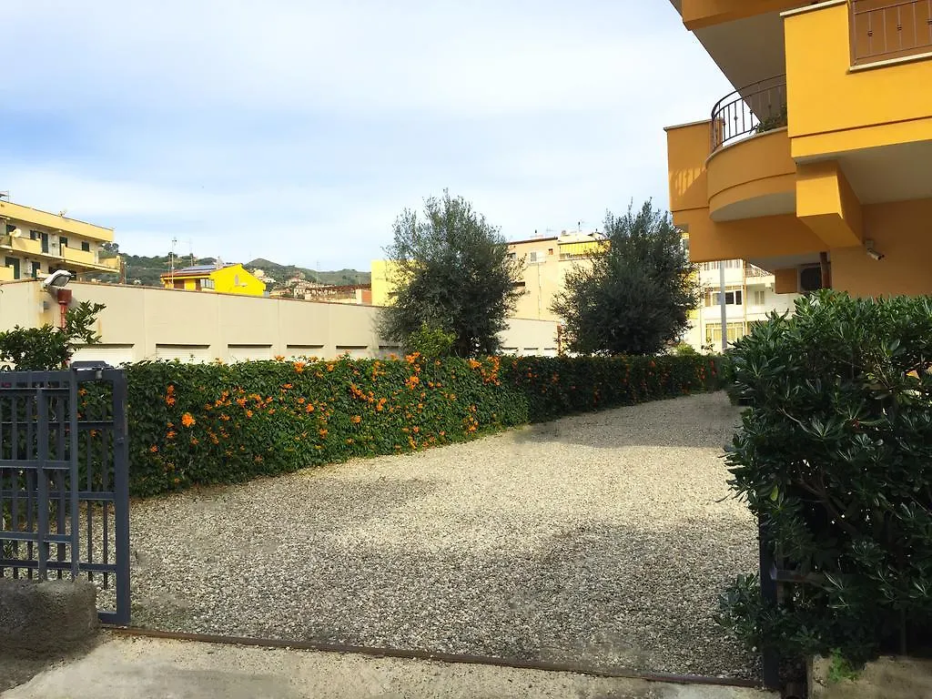 B&B Mareagro Санта-Тереза-ди-Рива