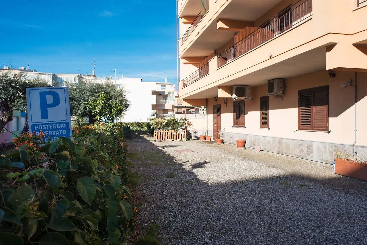 B&B Mareagro Санта-Тереза-ди-Рива